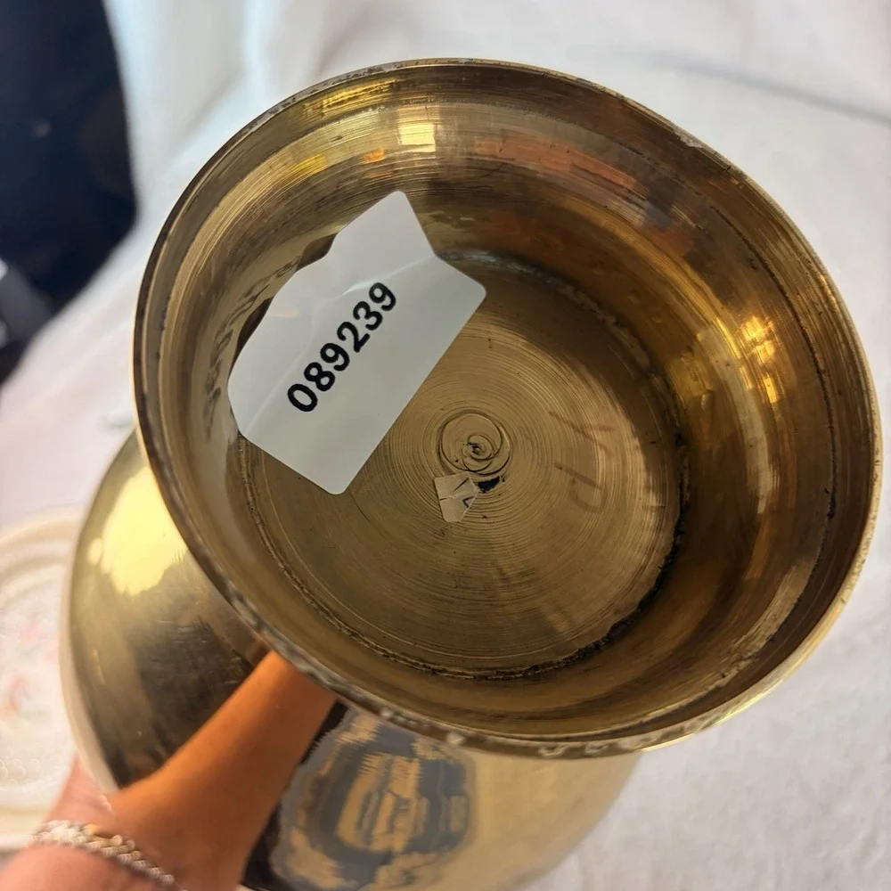 Vintage Solid Brass Ginger Jar Pointed Finial Lid Hollywood Regency Temple Urn